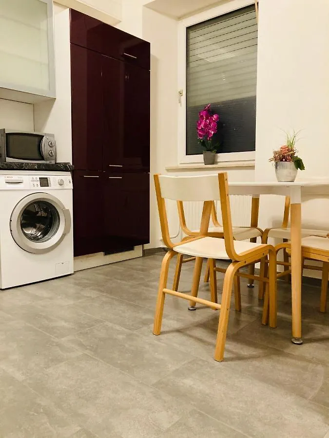 Saso Apartment Augsburg 0*,